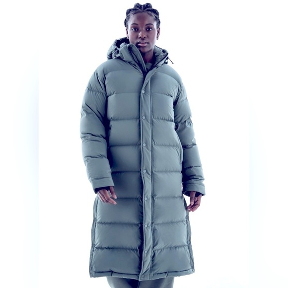 Aritzia Jackets & Blazers - Aritzia Tna The Super Puff™ Long